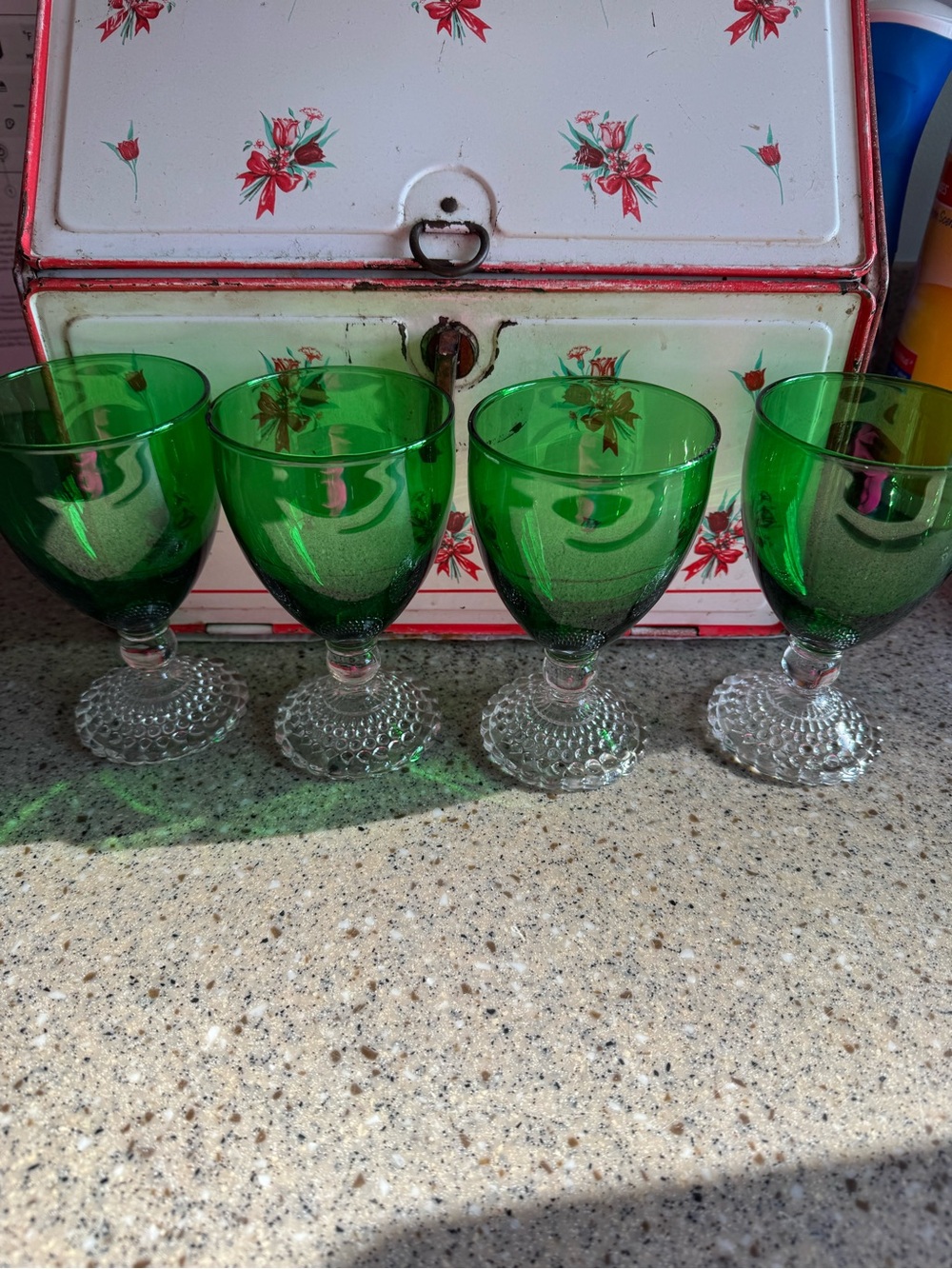 Anchor Hocking Emerald Green Pressed Glass Goblets - Set of 4